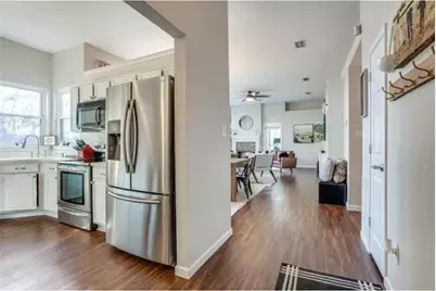 4310 Elgin Court, Grand Prairie, TX 75052 - Photo 5
