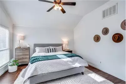 4310 Elgin Court, Grand Prairie, TX 75052 - Photo 17