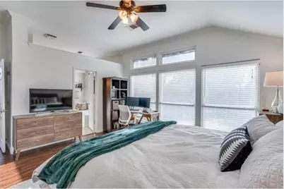 4310 Elgin Court, Grand Prairie, TX 75052 - Photo 17