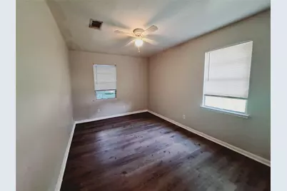 3831 Castle Hills Drive, Dallas, TX 75241 - Photo 7