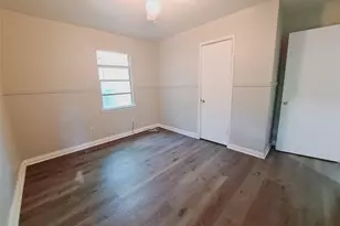 3831 Castle Hills Dr, Dallas, TX 75241 - Photo 11