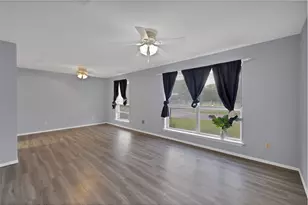 7357 Channelview Dr, Fort Worth, TX 76133 - Photo 11