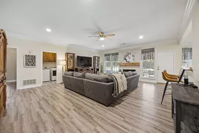729 Herman Drive, Hurst, TX 76054 - Photo 9
