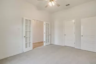 6913 Trail Rock Dr, Benbrook, TX 76126 - Photo 7
