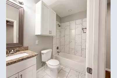 619 E Arlington Avenue, Fort Worth, TX 76104 - Photo 13