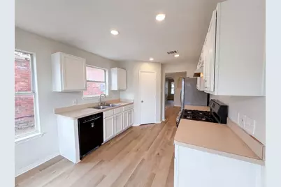 2026 Cardinal Lane, Lewisville, TX 75077 - Photo 11