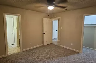 1824 Holly Oak St, Arlington, TX 76012 - Photo 17