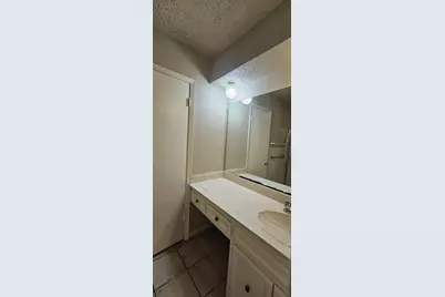1824 Holly Oak Street, Arlington, TX 76012 - Photo 7