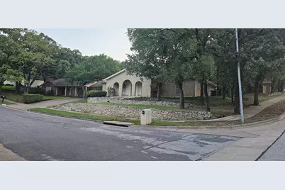 1824 Holly Oak Street, Arlington, TX 76012 - Photo 3