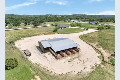 335 Remuda Trail, Stephenville, TX 76401 - Photo 37