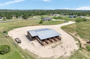 335 Remuda Trl, Stephenville, TX 76401 - Photo 37