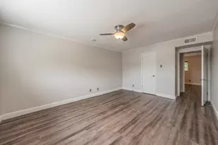 7706 Meadow Rd, Dallas, TX 75230 - Photo 23