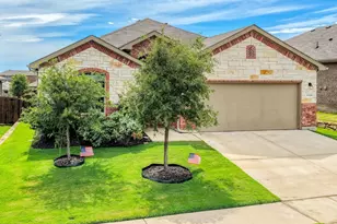 2328 Briscoe Rnch Dr, Weatherford, TX 76087 - Photo 3