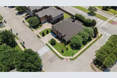 964 Wellington Drive, Lewisville, TX 75067 - Photo 5