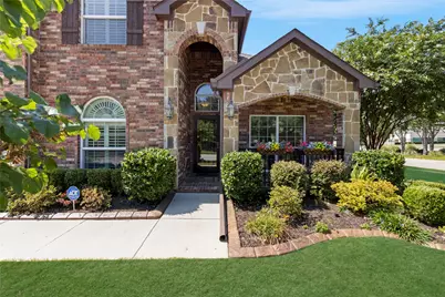964 Wellington Drive, Lewisville, TX 75067 - Photo 3