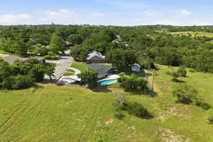1613 S Cliff St, Decatur, TX 76234 - Photo 35