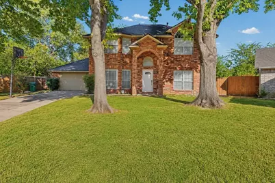 2505 Classic Court W, Bedford, TX 76021 - Photo 1