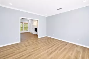 2505 Classic Ct W, Bedford, TX 76021 - Photo 7