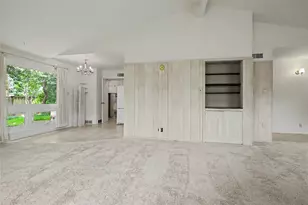 807 Edgefield Dr, Richardson, TX 75080 - Photo 9