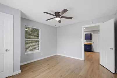 615 W Coffin Street, Denison, TX 75020 - Photo 9