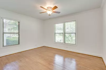4625 Selkirk Drive, Fort Worth, TX 76109 - Photo 25