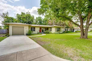 4625 Selkirk Dr, Fort Worth, TX 76109 - Photo 3
