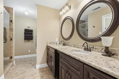 1554 Waterford Drive, Lewisville, TX 75077 - Photo 21