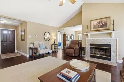 1554 Waterford Drive, Lewisville, TX 75077 - Photo 9