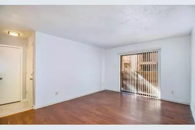 8110 Skillman Street #1020, Dallas, TX 75231 - Photo 3