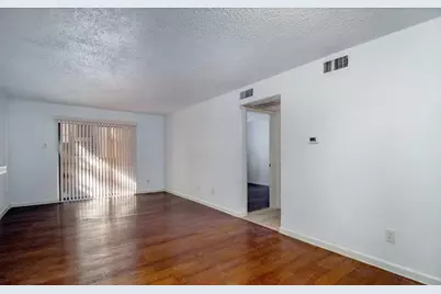 8110 Skillman Street #1020, Dallas, TX 75231 - Photo 5