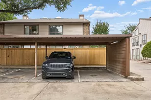 7522 Holly Hill Dr, Dallas, TX 75231 - Photo 27