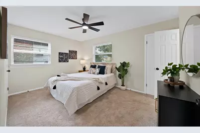 807 Hillcrest Drive, Arlington, TX 76010 - Photo 13