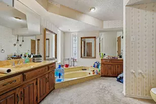 1215 Thunderbrook Dr, DeSoto, TX 75115 - Photo 5