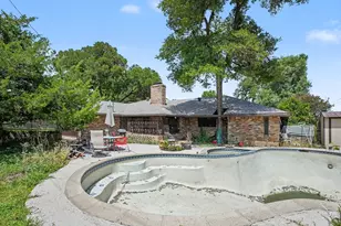 1215 Thunderbrook Dr, DeSoto, TX 75115 - Photo 23