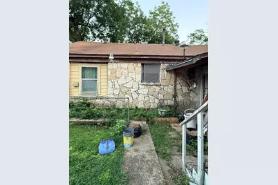 4027 Penrod Avenue, Cockrell Hill, TX 75211 - Photo 3