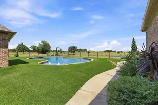 320 Tate Cir, Sherman, TX 75090 - Photo 25