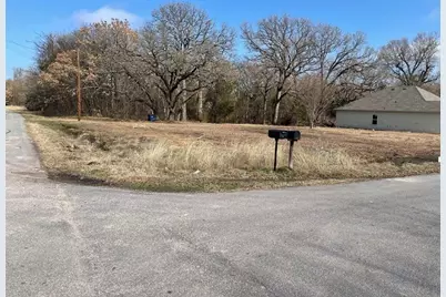 900 Bora Bora Street, Tool, TX 75143 - Photo 3