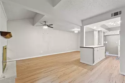 3195 Golden Oak Court, Farmers Branch, TX 75234 - Photo 11