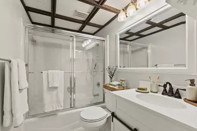 3195 Golden Oak Court, Farmers Branch, TX 75234 - Photo 25