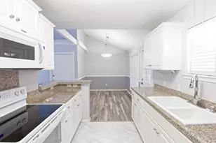 10590 High Hollows Dr, Dallas, TX 75230 - Photo 17