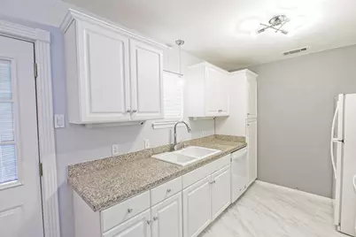 10590 High Hollows Drive #284, Dallas, TX 75230 - Photo 15
