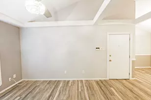 10590 High Hollows Dr, Dallas, TX 75230 - Photo 7
