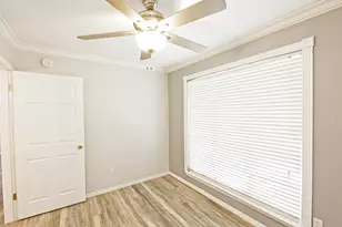 10590 High Hollows Dr, Dallas, TX 75230 - Photo 21