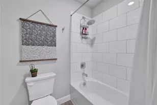 321 Valentine Ct, Burleson, TX 76028 - Photo 13