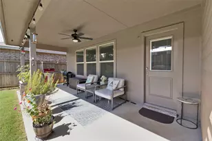 321 Valentine Ct, Burleson, TX 76028 - Photo 31