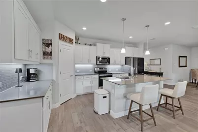 321 Valentine Court, Burleson, TX 76028 - Photo 19