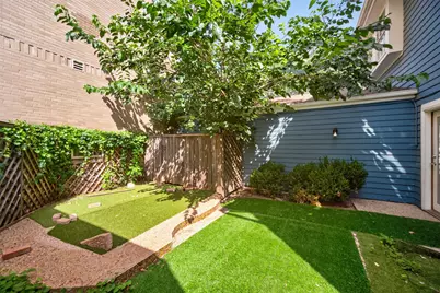 1319 Birkenhead Court, Dallas, TX 75204 - Photo 19