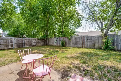 9443 Culberson Street, Dallas, TX 75227 - Photo 11