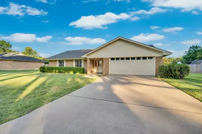 106 Garland Drive, Hillsboro, TX 76645 - Photo 3