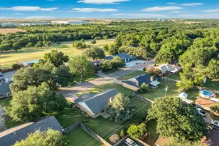 106 Garland Dr, Hillsboro, TX 76645 - Photo 25